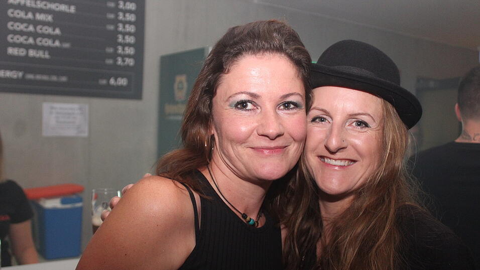 Beste Stimmung herrschte bei der Eskara-&Uuml;30-Party.