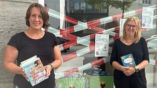 Noch eine Baustelle: Am 1. September geht es wieder los für die Bücherfreunde. Katharina Janker und Annike Medenus werden im Duo den Cactus Buchladen führen. Fotos: Noch eine Baustelle: Am 1. September geht es wieder los für die Bücherfreunde. Katharina Janker und Annike Medenus werden im Duo den Cactus Buchladen führen. Fotos: