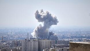 Die israelisch-amerikanischen Angriffe haben im Iran viele Opfer gefordert. (Archivbild)