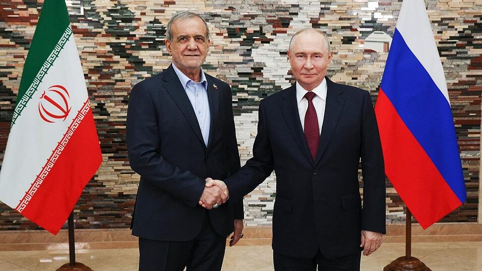 Russland unterstützt den Iran einem Bericht zufolge mit einem geheimen Militärprojekt. (Archivbild) Russland unterstützt den Iran einem Bericht zufolge mit einem geheimen Militärprojekt. (Archivbild)