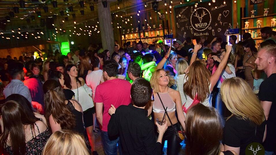 'Hoch die Hände, Wochenende' - so 'Wuid' wurde gefeiert in Straubing. 'Hoch die Hände, Wochenende' - so 'Wuid' wurde gefeiert in Straubing.