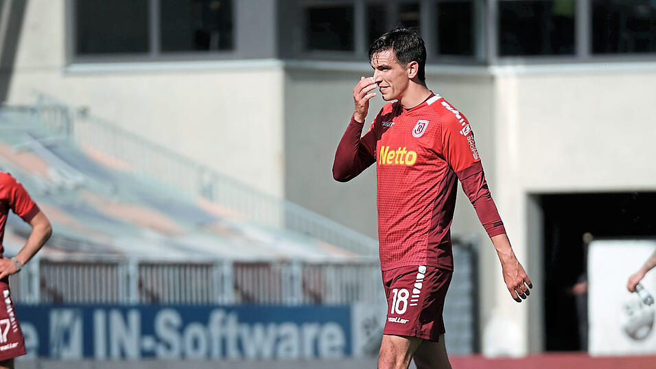 Im Training steht Christoph Moritz trotz seines Reservistendaseins immer mit guter Laune auf dem Fu&szlig;ballplatz.