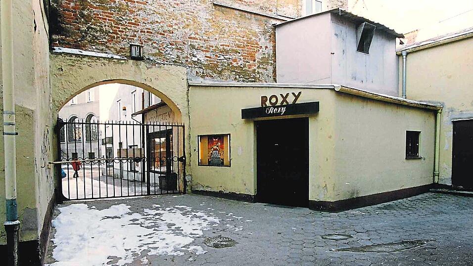 Das 'Roxy' an der Heiliggeistkirche war eines der sieben Kinos, die von der Familie Wimmer in Landshut betrieben wurden.