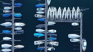 Wer sein Boot in einem der H&auml;fen am Bodensee parken will, muss oft jahrzehntelang warten. (Archivbild)