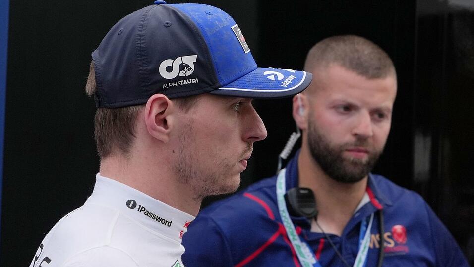 Max Verstappen ist nach dem Fehlstart bedient.