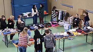 Reges St&ouml;bern und Anprobieren