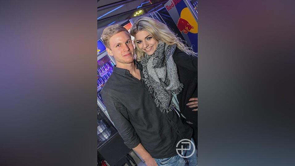 Gleich bei der Eröffnung platzte die neue Diskothek Peggy P. aus allen Nähten. Gleich bei der Eröffnung platzte die neue Diskothek Peggy P. aus allen Nähten.