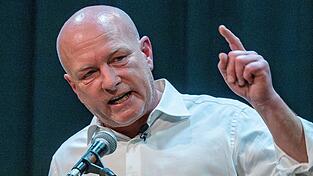 Der ehemalige Oberb&uuml;rgermeister von Regensburg, Joachim Wolbergs, steht erneut vor Gericht. (Archivbild)