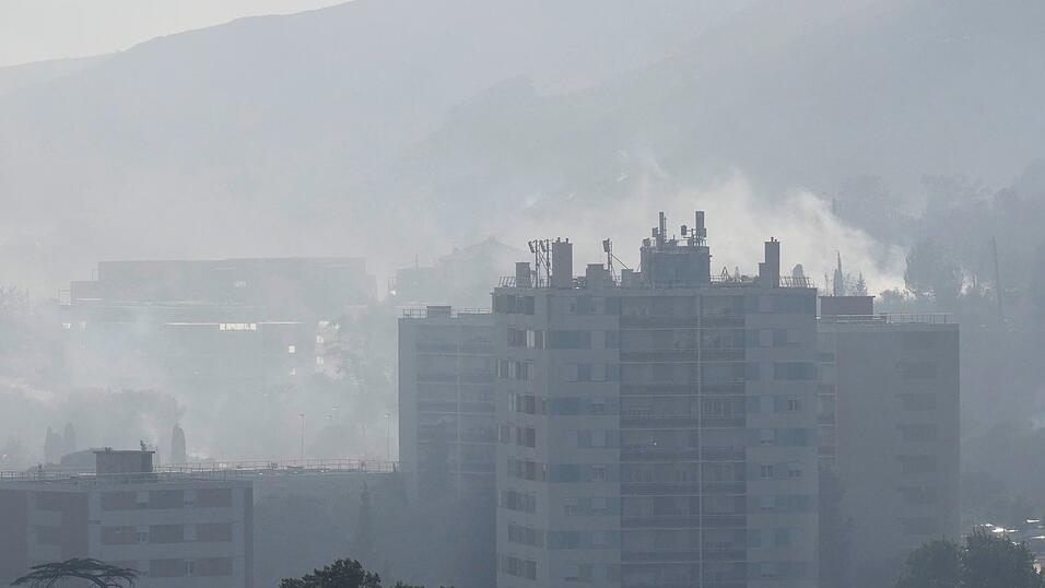 400 Menschen in Marseille mussten wegen des Brandes evakuiert werden.
