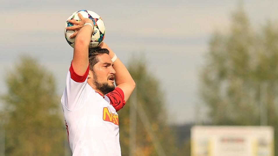 Der Jahn kommt bei Schalding-Heining nicht über ein 0:0 hinaus. Der Jahn kommt bei Schalding-Heining nicht über ein 0:0 hinaus.