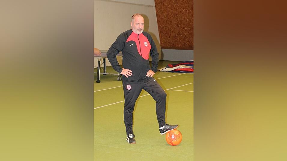 Uwe Bein geh&ouml;rte unter Bundestrainer Franz Beckenbauer zum Weltmeisterteam von 1990.