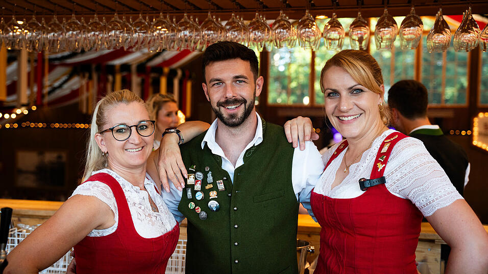 Die Partybilder vom Freitag, 14. August, aus dem Festzelt Krönner. Die Partybilder vom Freitag, 14. August, aus dem Festzelt Krönner.