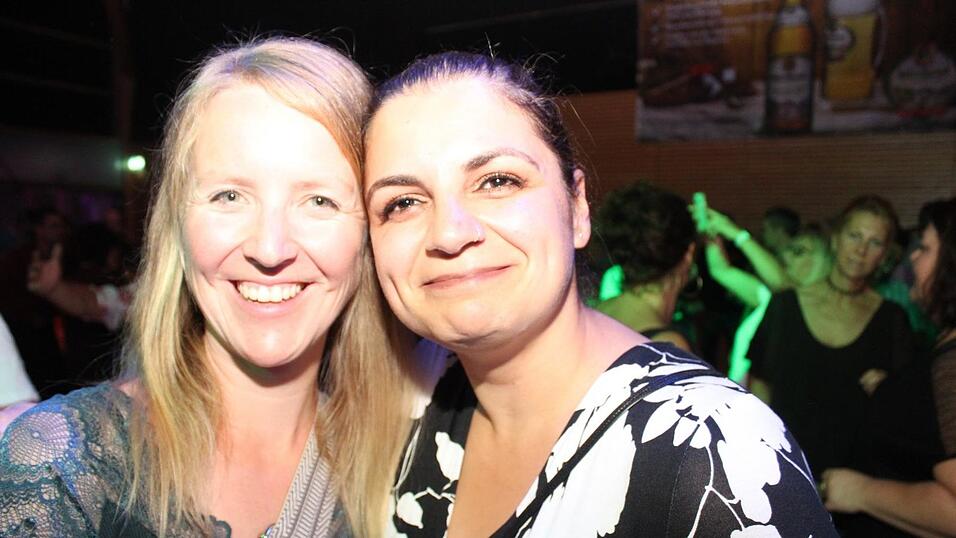 Auf der Eskara &Uuml;30-Party in Essenbach war wieder viel los.