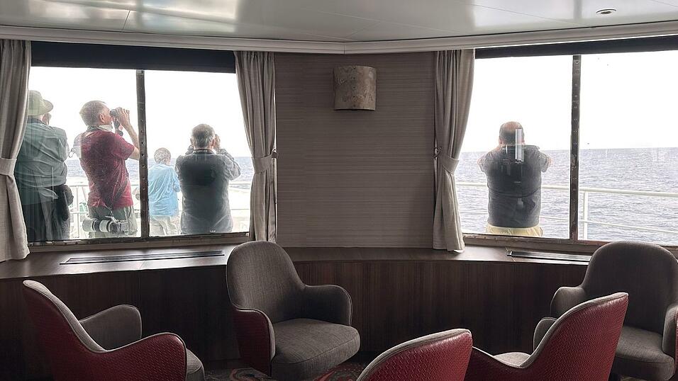 Im Hafen von Granadilla sollen Passagiere und ein Teil der Besatzung das Schiff verlassen k&ouml;nnen.