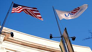 Dass die US-Regierung unter Trump Auslandshilfen kürzt - wie bei der US-Behörde für internationale Entwicklung (USAID) - ist nicht neu. (Archivbild)