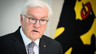 Bundespräsident Frank-Walter Steinmeier kann sich nach einer früheren Ablehnung nun Olympische Spiele 2036 in Deutschland vorstellen. Bundespräsident Frank-Walter Steinmeier kann sich nach einer früheren Ablehnung nun Olympische Spiele 2036 in Deutschland vorstellen.