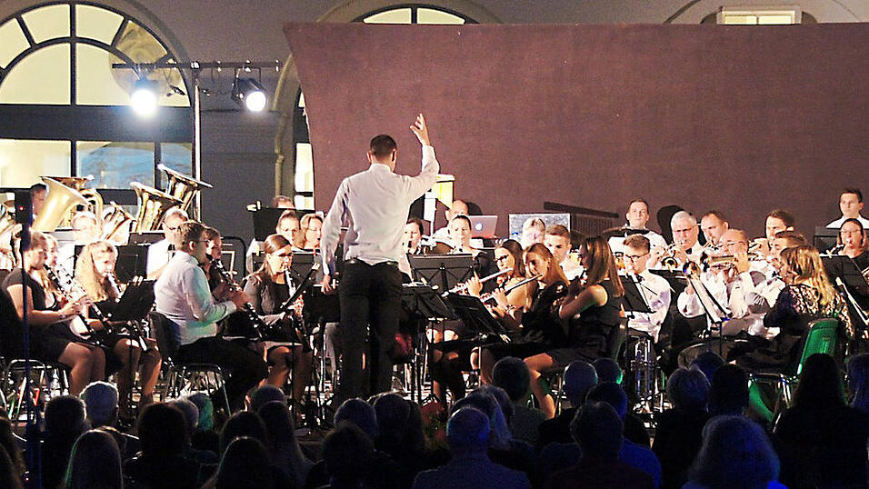 Den Startschuss für die Schlossfestspiele gibt am Freitag, 18. Juli, die Stadtkapelle. Den Startschuss für die Schlossfestspiele gibt am Freitag, 18. Juli, die Stadtkapelle.