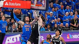 Isaiah Hartenstein konnte das Aus der Thunder nicht verhindern. Isaiah Hartenstein konnte das Aus der Thunder nicht verhindern.