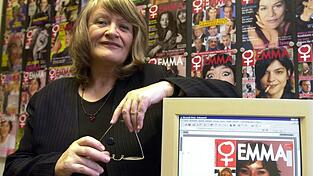 Alice Schwarzer hat in der Geschichte ihres feministischen Magazins «Emma» - hier beim 25-jährigen Jubiläum - viele Kampagnen angestoßen. (Archivbild) Alice Schwarzer hat in der Geschichte ihres feministischen Magazins «Emma» - hier beim 25-jährigen Jubiläum - viele Kampagnen angestoßen. (Archivbild)