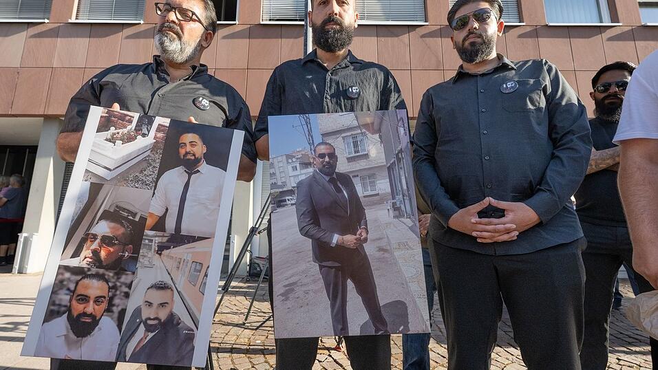 Die Familie blieb dem Urteil aus Protest fern Die Familie blieb dem Urteil aus Protest fern