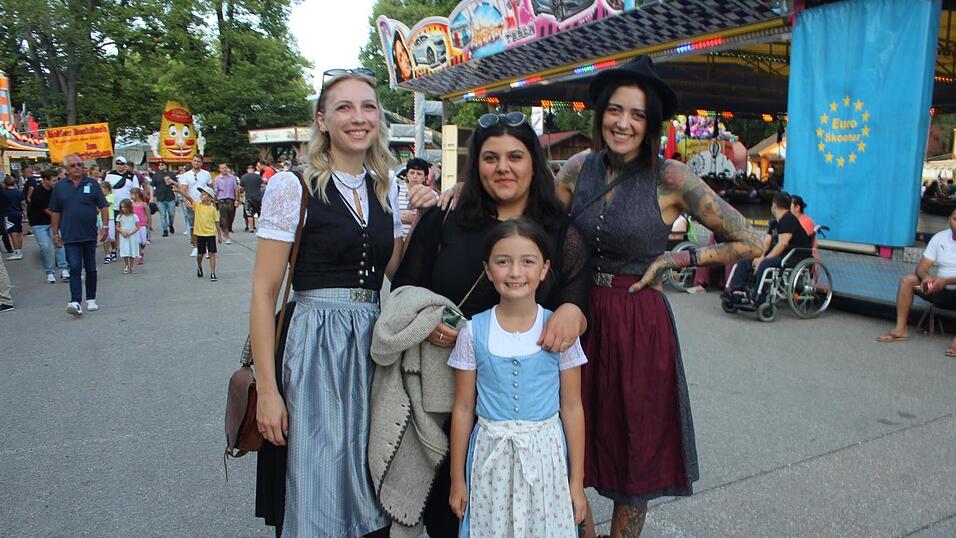 So schön war der Sonntag auf der Bartlmädult in Landshut. So schön war der Sonntag auf der Bartlmädult in Landshut.