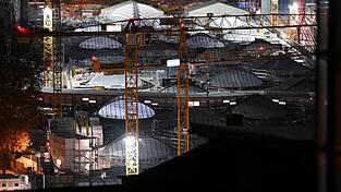 Wann gehen im neuen Stuttgarter Tiefbahnhof auch offiziell die Lichter an? Das ist nach dpa-Informationen weiter unklar. Wann gehen im neuen Stuttgarter Tiefbahnhof auch offiziell die Lichter an? Das ist nach dpa-Informationen weiter unklar.