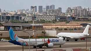 Nach dem Vorfall auf einem Flydubai-Flug nach Tel Aviv berichten US-Medien &uuml;ber brisante Informationen zu dem mutma&szlig;lichen Angreifer. (Archivbild)