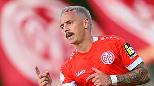 Erzielte vier Tore für die Mainzer: Stürmer Phillip Tietz. Erzielte vier Tore für die Mainzer: Stürmer Phillip Tietz.