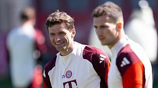 Als Gast an der Säbener Straße: Thomas Müller (l).