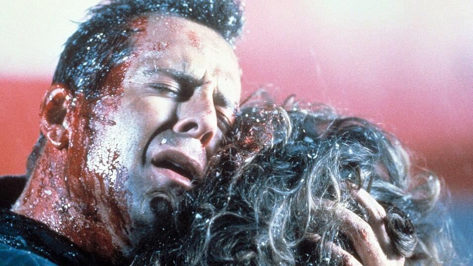 F&uuml;r alle, die es an Weihnachten weniger besinnlich haben wollen: Im Fernsehprogramm finden sich auch drei Teile der 'Stirb Langsam' - Reihe.