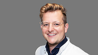 Dr. Alexander Böhner.