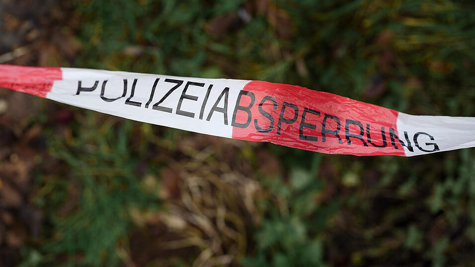 Die mutmaßlich Verunglückten tauchten noch während des Einsatzes wieder auf. Die mutmaßlich Verunglückten tauchten noch während des Einsatzes wieder auf.