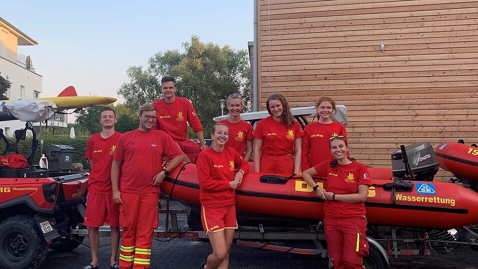 Das Wörther DLRG-Team mit den drei Wiesenter Teilnehmern (hinten von links): Maximilian Kaiser, Magdalena Mühlbauer und Amelie Baumgartner. Das Wörther DLRG-Team mit den drei Wiesenter Teilnehmern (hinten von links): Maximilian Kaiser, Magdalena Mühlbauer und Amelie Baumgartner.