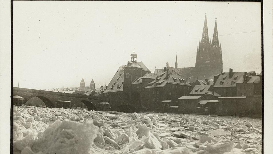 Eisstoß vor Regensburg im Jahr 1929