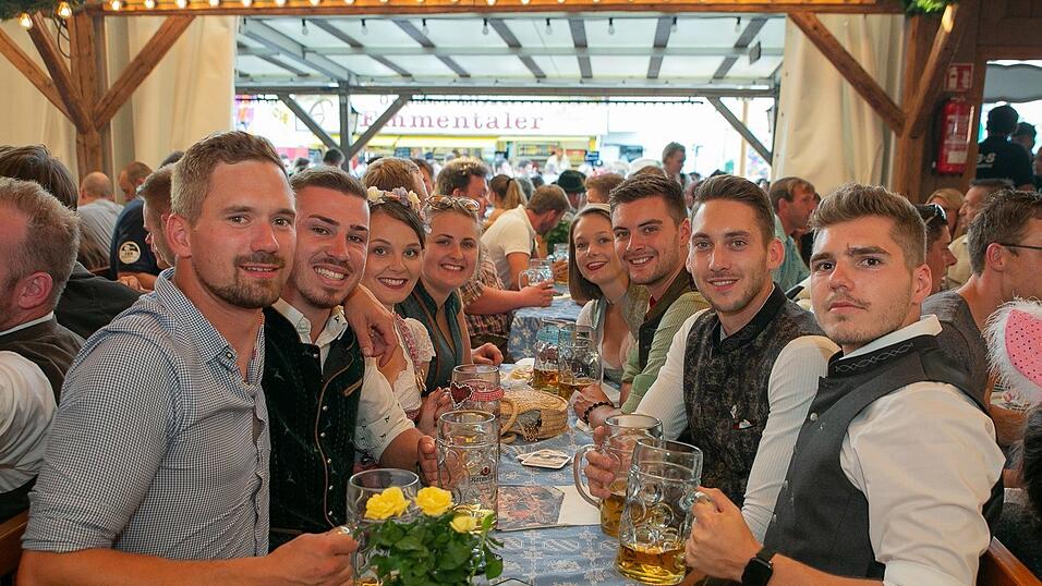 Die Partybilder vom Sonntag, 14. August 2022, aus dem Festzelt Nothaft.