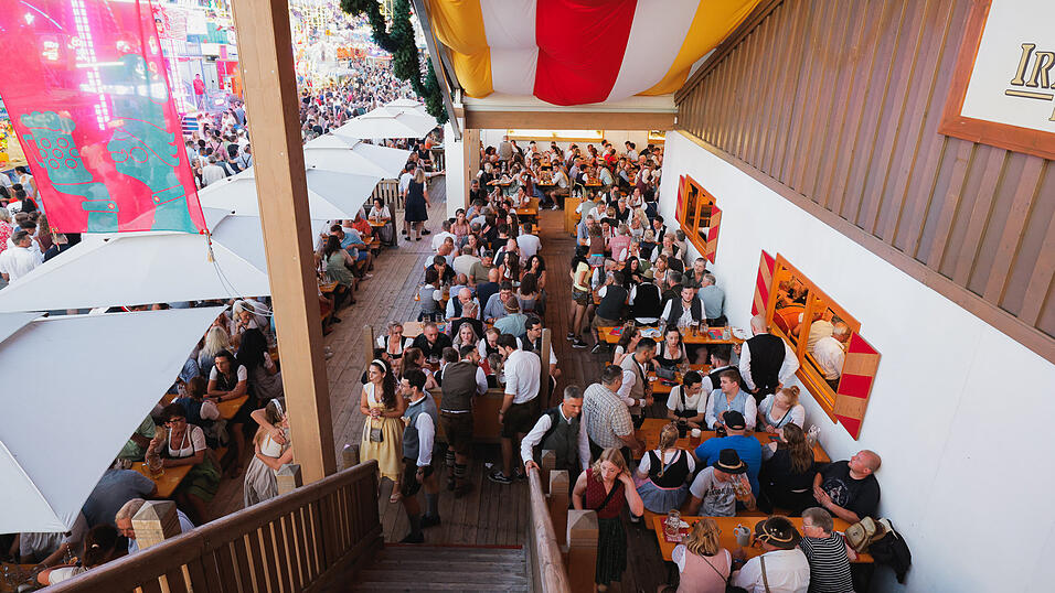 Die Partybilder vom Samstag, 10. August 2024, aus dem Festzelt Kr&ouml;nner.