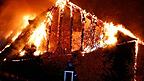 Lichterloh stand der Hotelkomplex am 23. Juli in Flammen.