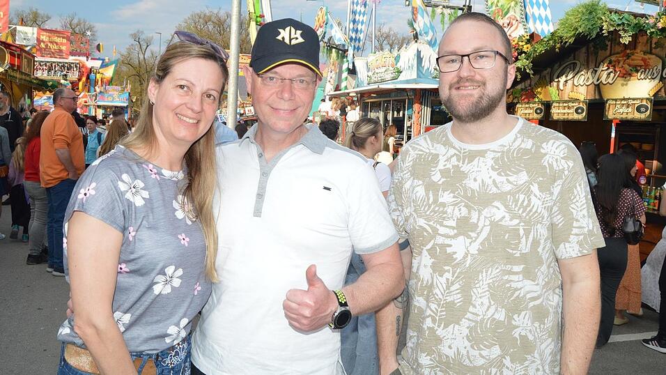 Auch am Samstag besuchten viele Landshuter die Dult.