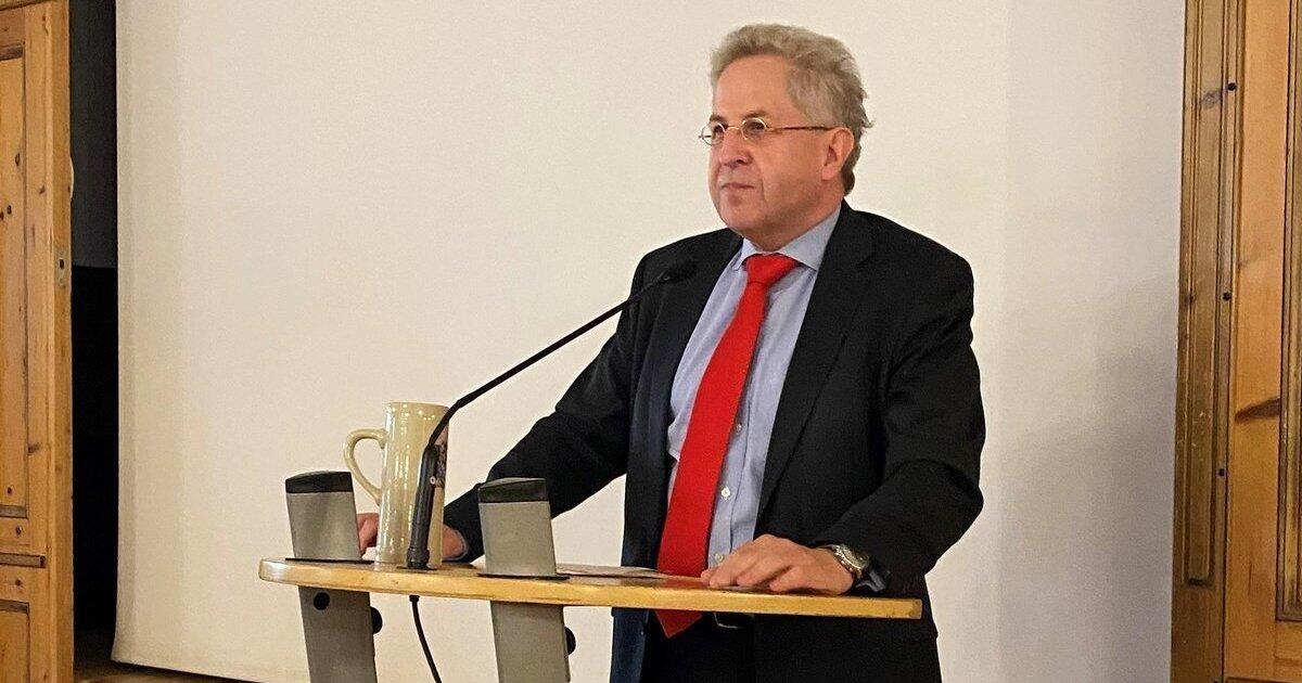 „Über dem Abgrund“: Hans-Georg Maaßen bei Straubinger Veranstaltung