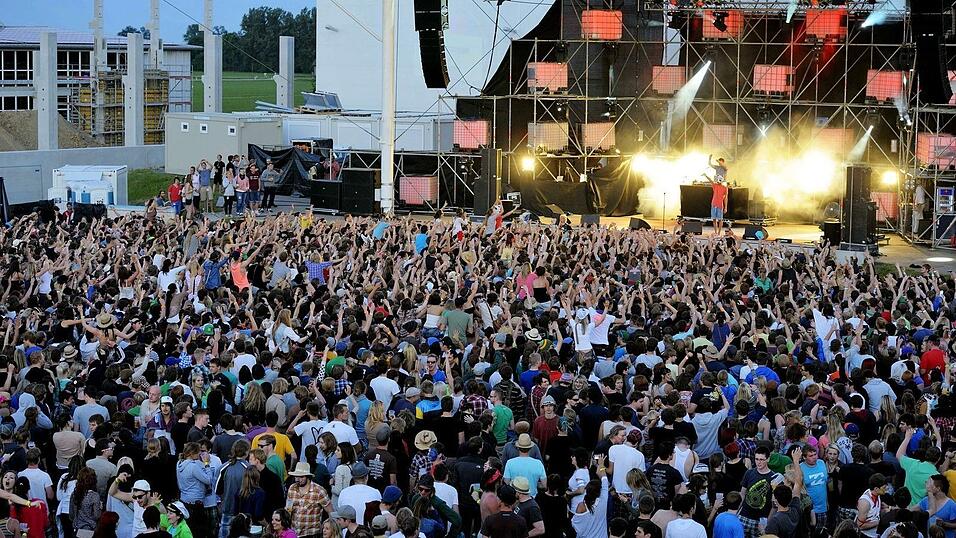Beim Wechseln einer Gasflasche auf dem POA wurden vier Personen verletzt. (Symbolfoto: Mathias Adam) Beim Wechseln einer Gasflasche auf dem POA wurden vier Personen verletzt. (Symbolfoto: Mathias Adam)