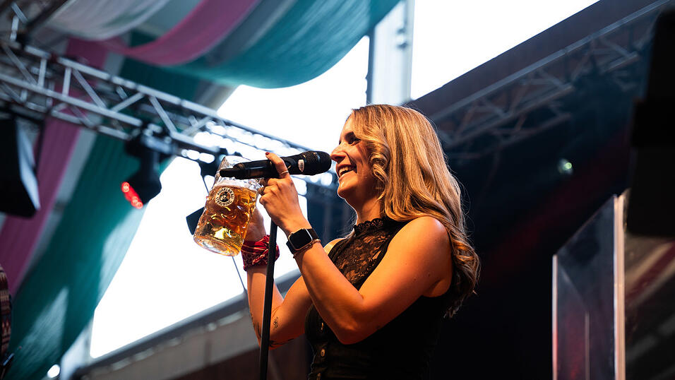 Die Partybilder vom Freitag, 14. August, aus dem Festzelt Weckmann. Die Partybilder vom Freitag, 14. August, aus dem Festzelt Weckmann.