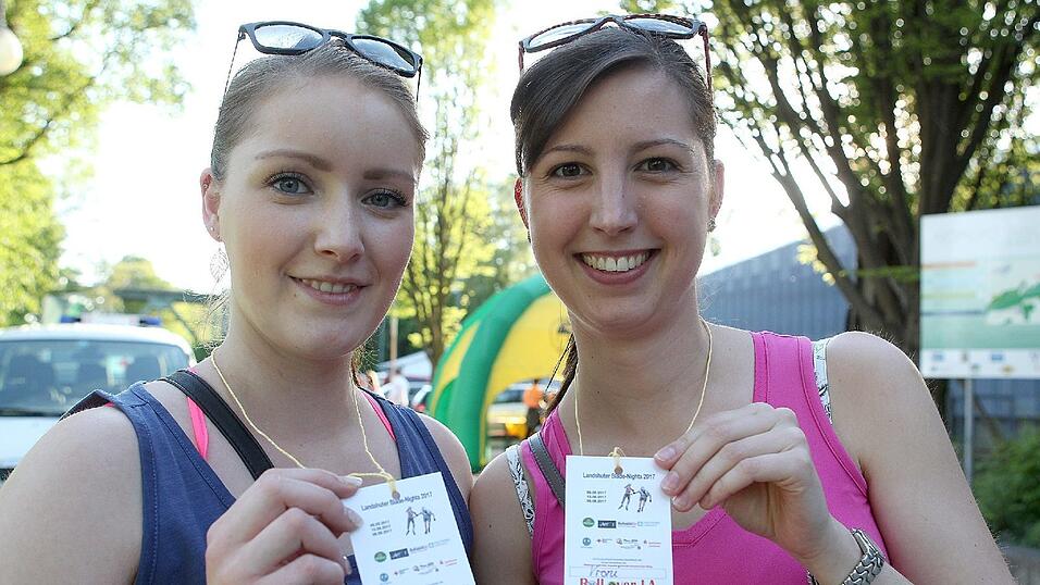 Die Bladenight bereitete den Teilnehmern wieder viel Spaß. Die Bladenight bereitete den Teilnehmern wieder viel Spaß.