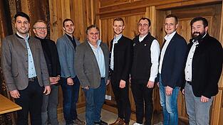 Die Referenten hatten ein umfassendes Programm f&uuml;r die Landwirte mitgebracht.