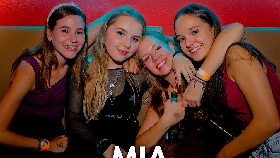 Beste Stimmung auf der Oberstufenparty im Mia Nightclub in Cham. Beste Stimmung auf der Oberstufenparty im Mia Nightclub in Cham.