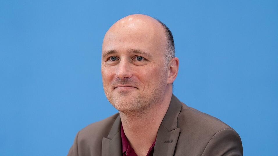 Der Grünen-Kulturpolitiker Sven Lehmann ist mit Weimers Bilanz nicht zufrieden. (Archivbild) Der Grünen-Kulturpolitiker Sven Lehmann ist mit Weimers Bilanz nicht zufrieden. (Archivbild)