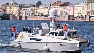Putin besucht eine Übung der russischen Kriegsmarine.