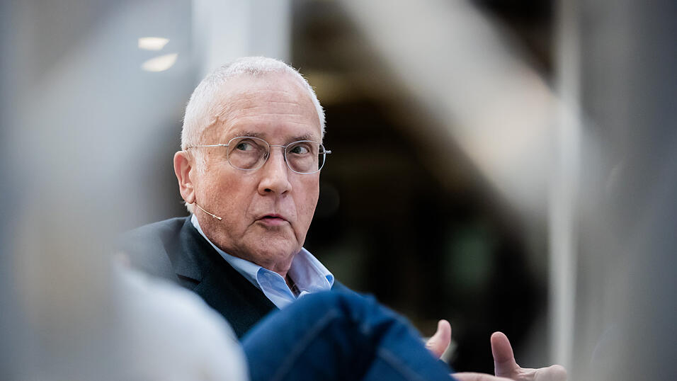 Manfred Güllner gründete 1984 das Forsa-Institut. Manfred Güllner gründete 1984 das Forsa-Institut.