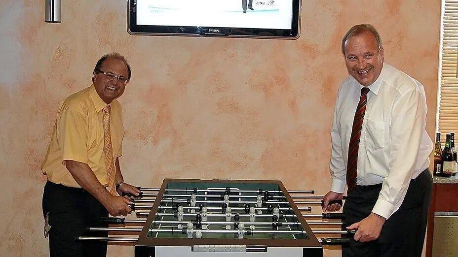 Max Schmaderer und Franz L&ouml;ffler lieferten sich im Juli 2010 ein Rennen ums Landratsamt, das der CSUler knapp f&uuml;r sich entschied.