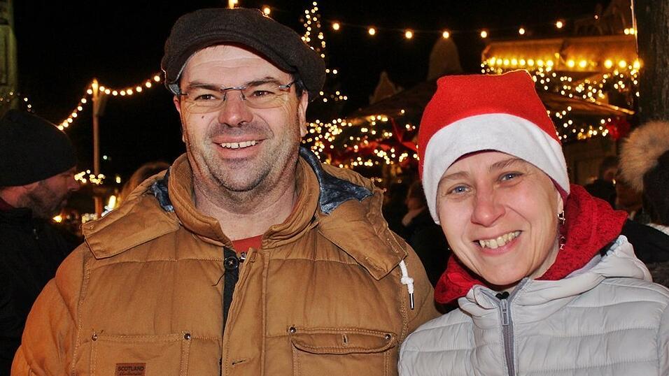 Der traditionelle Christkindlmarkt in Landshut z&auml;hlt zweifelsfrei zu den sch&ouml;nsten Bayerns. Daher pilgerten auch am Samstag, 15. Dezember, wieder etliche Besucher aus Nah und Fern zur Freyung.