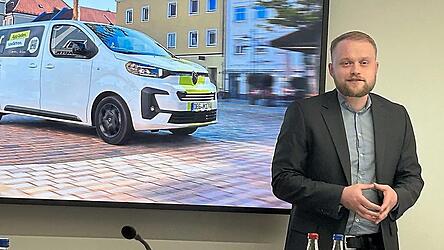 Markus Gscheidmeier konnte die Stadtr&auml;te nun doch vom Carsharing-Konzept von Mikar &uuml;berzeugen.
